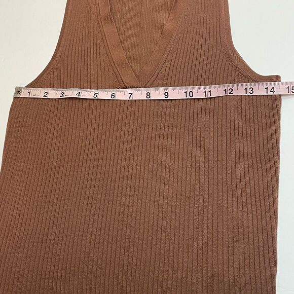 Anko Collared Sleeveless Ribbed Sweater Brown - Picture 7 of 9